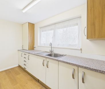 163 Ormond Road, S8 - Photo 6