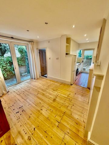 3 bedroom maisonette to rent - Photo 5
