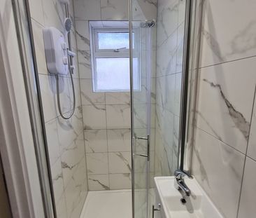 Studio Flat, Masons Avenue, HA3 - Photo 2