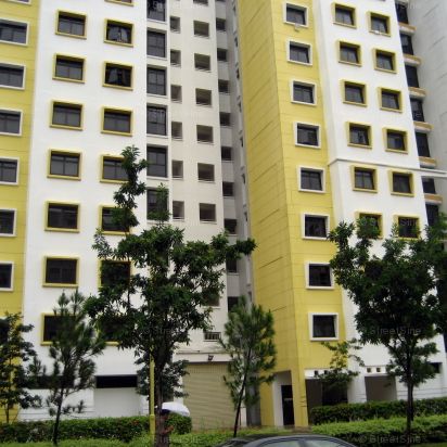 Blk 45 Pine Green (Geylang), HDB 4 Rooms - For Rent - Photo 1