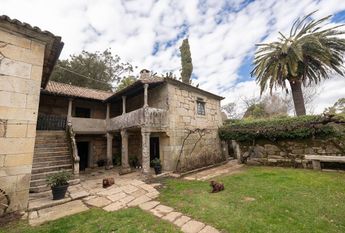 Luxury 6 bedroom Detached House for rent in O Rosal, Galicia