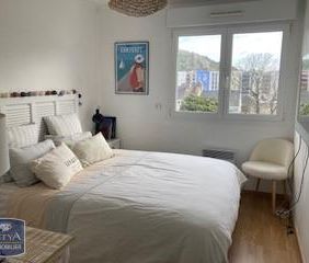 Location Appartement 3 pièces 65m² CHERBOURG-EN-COTENTIN 50100 - Photo 4