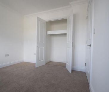 Hart Road, Thundersley, Essex, SS7 - Photo 3