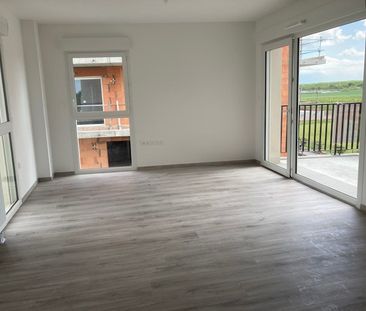 Location Appartement 3 pièces 61m² FLEURY SUR ORNE 14123 - Photo 6
