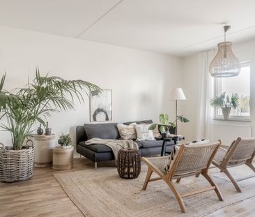 Flädervägen, Nyköping - Photo 1