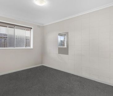 2 Bedroom Unit - Photo 5