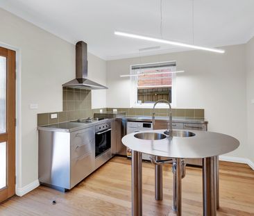 Stylish apartment with high-quality finishings - Photo 4