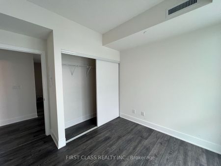 For Lease - 188 Fairview Mall Drive Unit# 1815, Toronto, Ontario - Photo 3