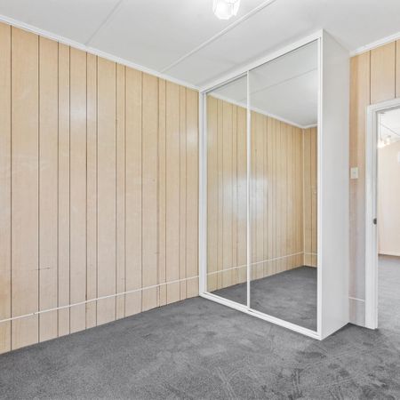 Tidy Family Home - Photo 4