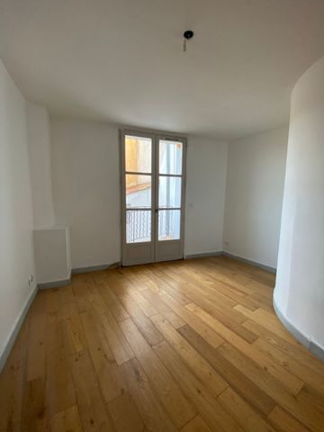 Location Appartement 4 pièces 130m² AIX EN PROVENCE 13100 - Photo 2