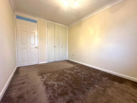 4 bedroom detached house to rent - Photo 5