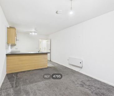 2 bedroom property to rent - Photo 1