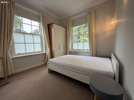 Apartment 32, North Wing Old Connaught House - Photo 5