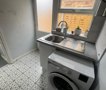 Room in a Shared House, London, N17 - Photo 6