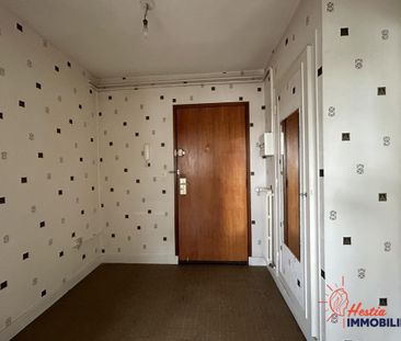 Location Appartement 2 pièces 45m² CHALONS EN CHAMPAGNE 51000 - Photo 3