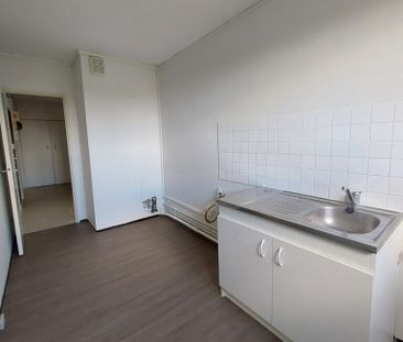 LOCATION APPARTEMENT T4, POITIERS COURONNERIES - Photo 6