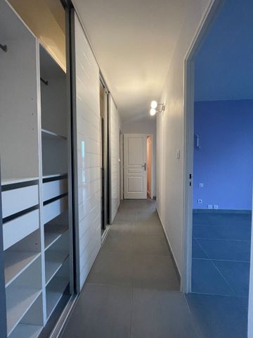 Location Appartement 3 pièces 79m² - Photo 5