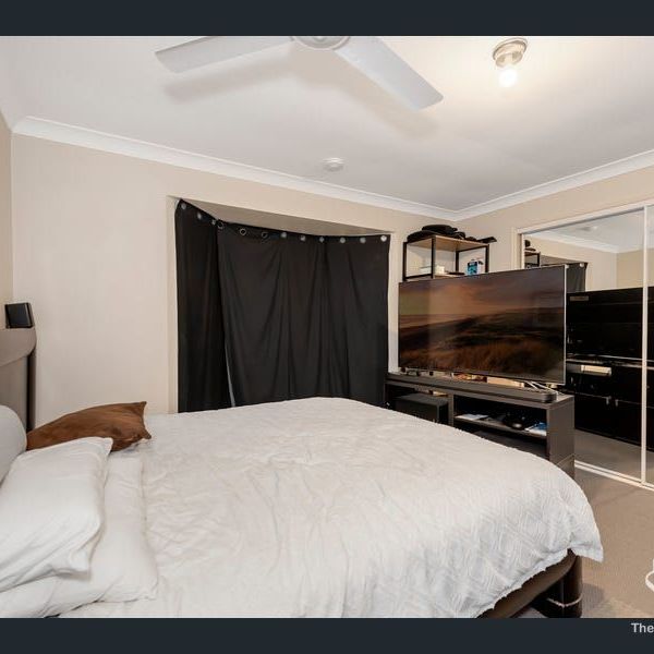 Spacious 4-Bedroom Home for Rent in Oxenford! - Photo 1