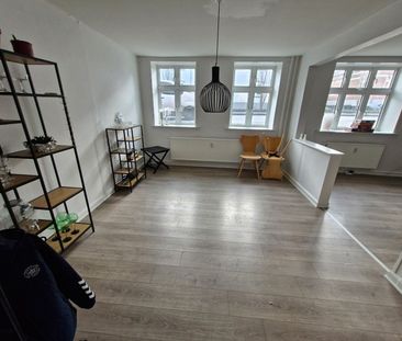 3 vær. lejlighed til leje i Kolding. 107m2 - Foto 2