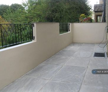 2 bedroom semi-detached house to rent - Photo 6