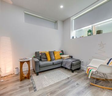 For Lease - 19 Hatfield (Lower #3) Crescent, Toronto, Ontario - Photo 3