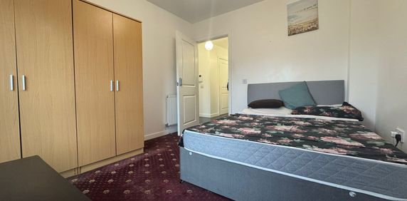 RM3 Lindfield Street | Poplar | London | E14 6GT - Photo 2