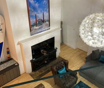 3 bedroom flat to rent - Photo 1