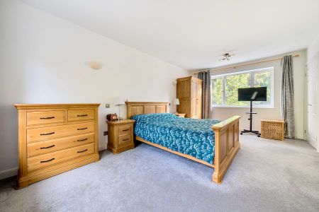 5 bedroom terraced house to rent - Photo 5