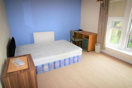 6 bedroom private hall to rent - Photo 5