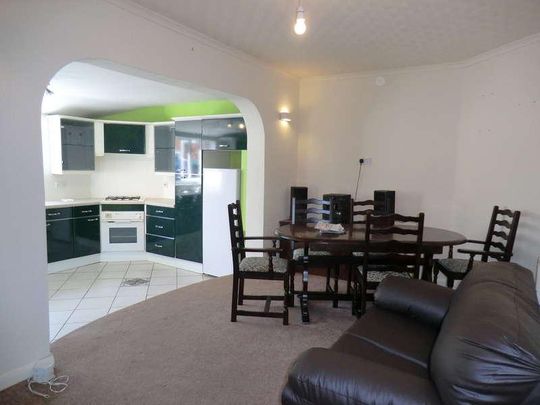 Charter Avenue, Canley, CV4 - Photo 1