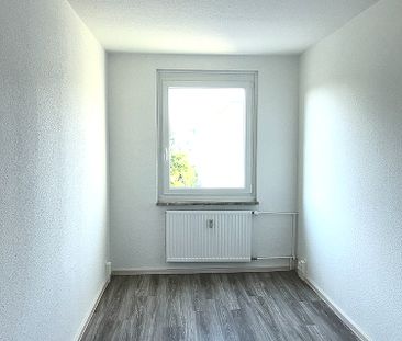 3 Zimmer, Bad, Küche.. mit Einbauküche! - Photo 5