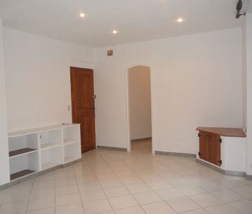 Location Appartement 2 pièces 34m² GRASSE 06130 - Photo 5