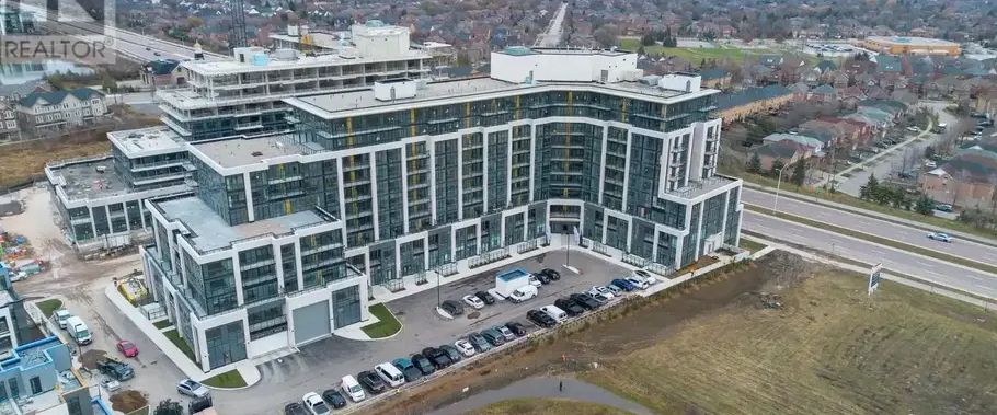 824 - 405 DUNDAS STREET W | 824 - 405 DUNDAS STREET W, Oakville - Photo 1