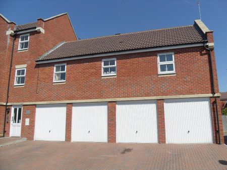 2 bedroom flat to rent - Photo 5