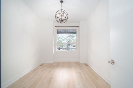 For Lease - 13 Mansfield Avenue Unit# 2, Toronto, Ontario - Photo 2