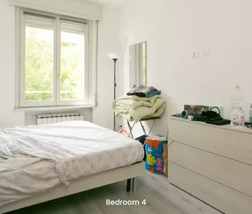 Via Francesco Caracciolo, Milan, Lombardy 20155 - Foto 2