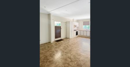 Neat and tidy family home - Photo 4