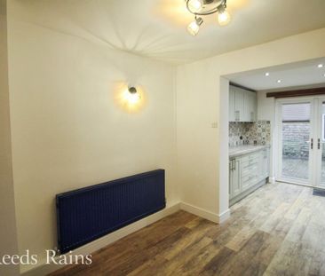 3 bedroom terraced house to rent - Photo 5