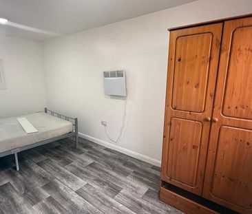 1 bedroom bungalow to rent - Photo 3