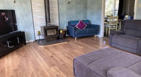 Sunny Rural Retreat - Short Term Only! - Photo 4