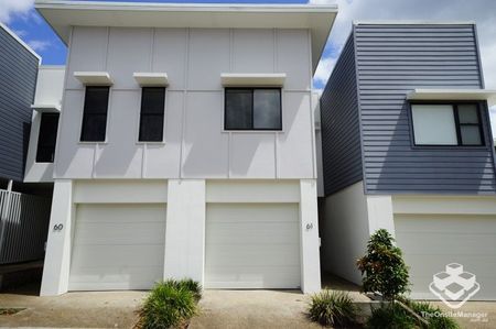 Modern Townhouse Living in the Heart of Richlands - Photo 4