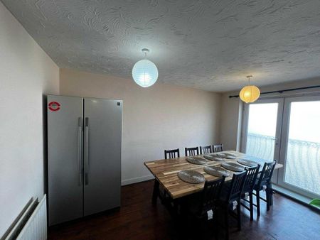 4 bedroom townhouse to rent - Photo 5