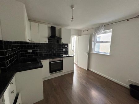 2 bedroom house to rent - Photo 4