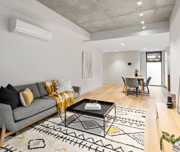 Thinking of selling? Contact our agent - Photo 1