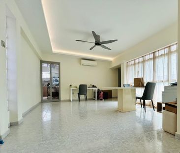 3 Bedroom HDB_FOUR_ROOM at Punggol - Photo 4