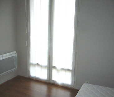 Location Appartement 2 pièces 49m² FONTAINEBLEAU 77300 - Photo 3