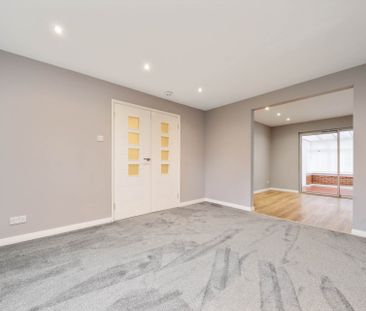 Price £1,695 pcm - Available Now - Unfurnished - Photo 3