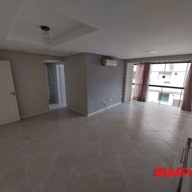 Apartamento 3 Quartos Centro 96m² - Photo 1