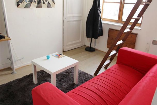 Location Appartement 1 pièce 22m² LILLE 59000 - Photo 1