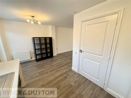 4 bedroom terraced house to rent - Photo 4